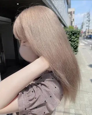 セミロング 小笠原 菜緒のヘアスタイル