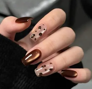 ネイル T. Leeのネイルデザイン