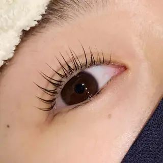 マツエク・マツパ YELLIO所属・YELLIO (エーリオ)のマツエク・マツパデザイン