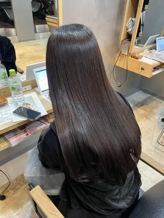 ロング inity　杉本 美羽のヘアスタイル