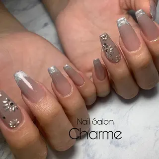 ネイル NailSalon Charmeのネイルデザイン