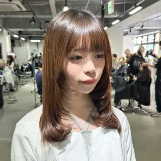 ミディアム 艶髪カラー/レイヤ ー支持No.1renのヘアスタイル