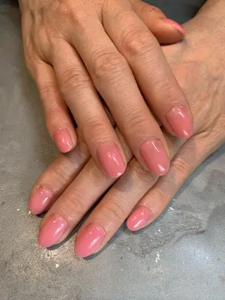 ネイル アトリエ・マリス所属・福与 美幸のネイルデザイン