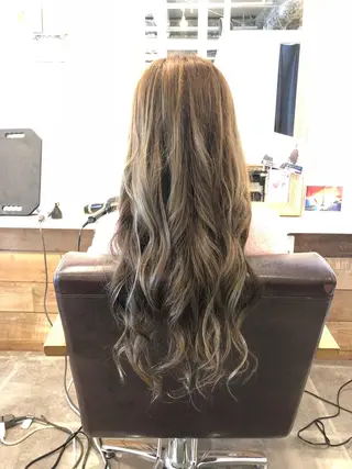 ロング RiLo所属・[RiLo]松村🌟 別府石垣のヘアスタイル