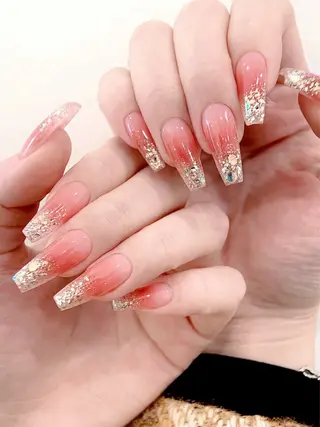 ネイル C.C.Nail Salon 池袋店所属・C.C.Studio 池袋のネイルデザイン