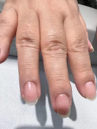 ネイル ✨ Elf スタッフのネイルデザイン