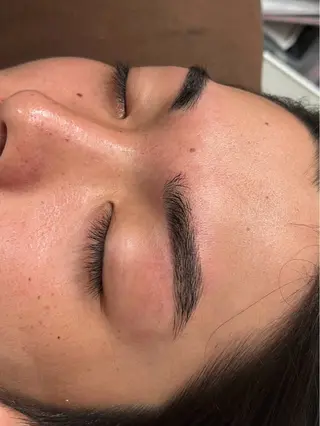 アイブロウ メンズ眉WAX+ メンズカット/石川のヘアスタイル