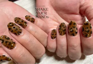 ネイル ネイルスタジオ シェイクユアハンズのネイルデザイン