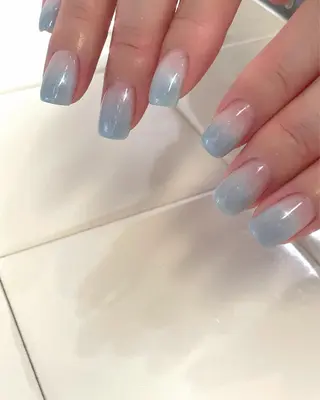 ネイル Me d'eau所属・Me d'eau Rinaのネイルデザイン