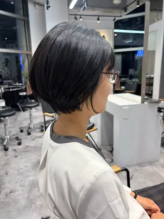 ショート カラー パーマ ヘアアレンジ マエダ アズミ🌱のヘアスタイル