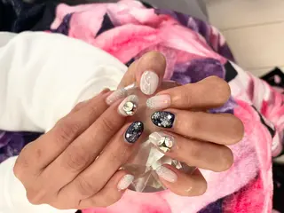 ネイル 近藤 美春のネイルデザイン