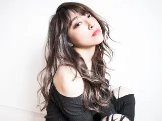 カラー セミロング HAIR WORKS HELM所属・ショート✨ボブ✨代表 新田見美仁のヘアスタイル