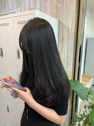 ロング 🦋レイヤー職人 猪瀬玲奈🦋のヘアスタイル