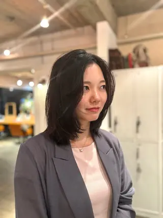 ミディアム カラー 上品レイヤー/ボブ /艶カラー 山川廉弥のヘアスタイル