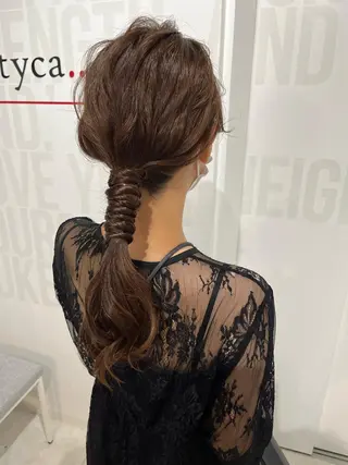 ロング ヘアアレンジ tomida yukiの眉毛・アイブロウイメージ