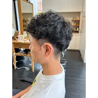 ショート パーマ メンズ Mplus  二子玉川所属・◎鹿嶋◎暖色ｶﾗｰ /ﾒﾝｽﾞﾊﾟｰﾏのヘアスタイル