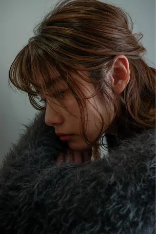 ミディアム merc. 宮川琴代のヘアスタイル