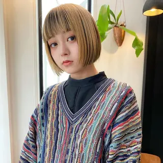 ショート ブロンド/ブリーチ 【SITY.】のヘアスタイル