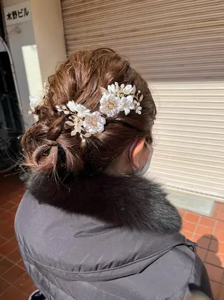 セミロング ヘアアレンジ ウスイマイコ カット/ケアカラーのヘアスタイル