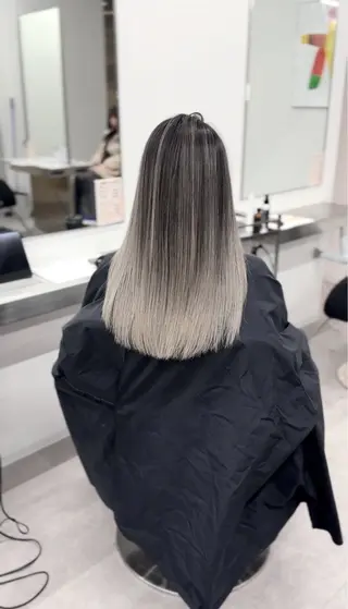 セミロング カラー ブリーチ担当数 心斎橋No.1アプのヘアスタイル