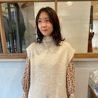 セミロング カラー パーマ 平地 晃人のヘアスタイル