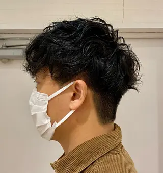 パーマ メンズ イシカワ ユウタのヘアスタイル