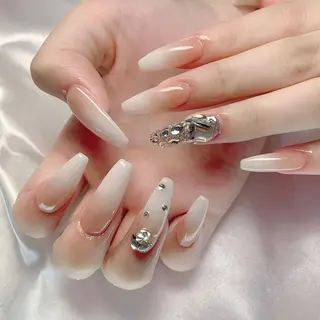 ネイル 🎀hami 🎀チップ長さ出しのネイルデザイン
