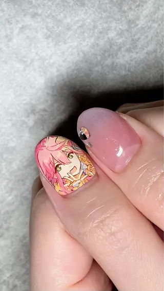 ネイル haleyume所属・shino🌟 痛ネイルのネイルデザイン