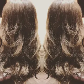 ロング カラー coupe ciseauxのヘアスタイル