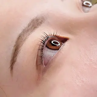 マツエク・マツパ eyelash salon M所属・M. yuinaの眉毛・アイブロウイメージ