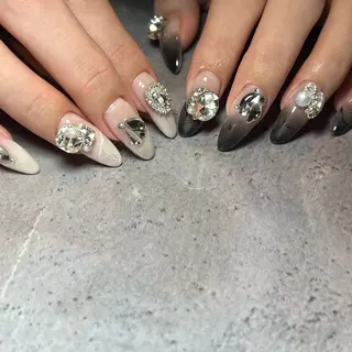 ネイル 𝐫𝐚𝐢 𝐧𝐚𝐢𝐥のネイルデザイン