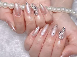 ネイル Queening 🦋のネイルデザイン