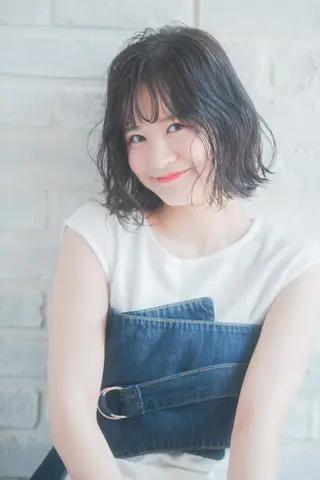 ミディアム カラー パーマ 増子 幹樹のヘアスタイル