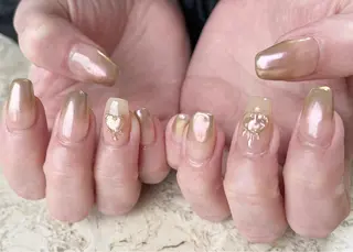 ネイル mieux IZUMiのネイルデザイン