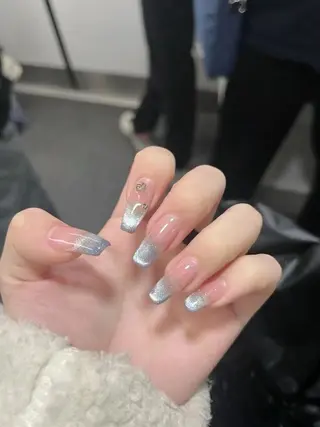 ネイル EMI ANA.CHUOのネイルデザイン