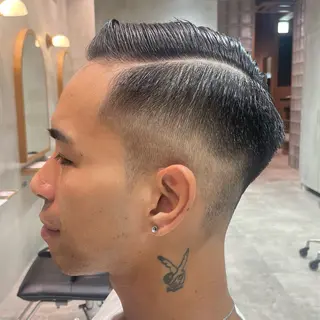 ショート Taka【バーバー /フェードカット】のヘアスタイル