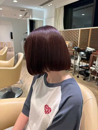 ショート カラー OASIS AVEDA ザ・ペニンシュラ東京所属・OASISAVEDA 真生のヘアスタイル