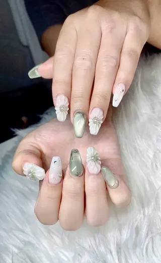 ネイル Hi Beauty 渋谷(ネイル、ハイパーナイフ6、脂肪れいきゃく、マッサージ＆エステサロン)所属・Hi beauty 渋谷のネイルデザイン