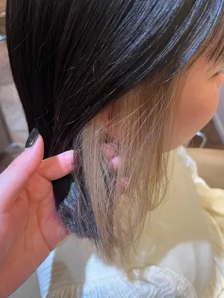 カラー 齊藤 萌のヘアスタイル