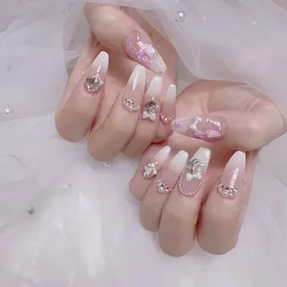 ネイル ネイルサロン Cherie muのネイルデザイン