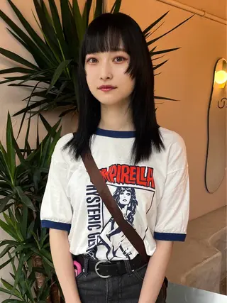 セミロング iru所属・mi kiのヘアスタイル