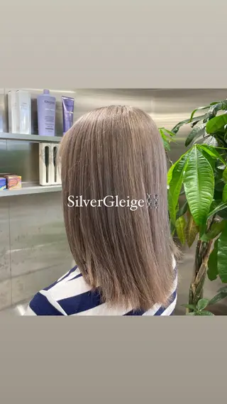 ミディアム カラー sawaka🪽うる 艶カラー/レイヤーのヘアスタイル