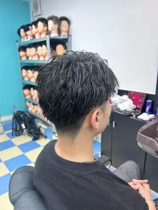 ショート パーマ メンズ The GNASTY by damdeetokyo所属・渡辺 琉聖のヘアスタイル
