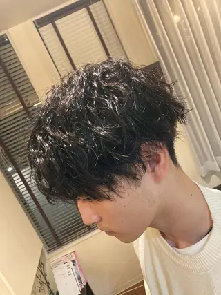 パーマ メンズ パーマが得意な【最高 悠斗】のヘアスタイル
