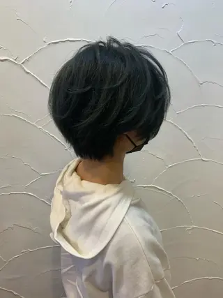 カラー 【店長】インナー指名 No.1戸塚優思のヘアスタイル