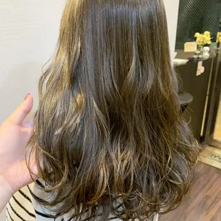 ロング カラー HairDesign Azurのヘアスタイル