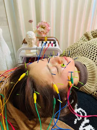 美容鍼灸サロン mahoroba院長のエステ・リラクイメージ