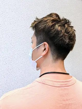 ショート カラー メンズ 知念 香トータル ビューティー🌷のヘアスタイル