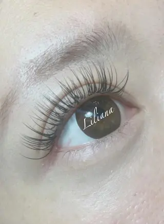 マツエク・マツパ 地域 No. 1店 nail&eyelash Liliana所属・ベテランのお店です 🍓.Lilianaのマツエク・マツパデザイン