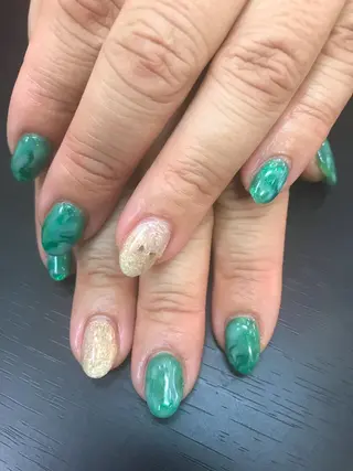 ネイル みんなの店所属・仲谷 つかさのエステ・リラクイメージ